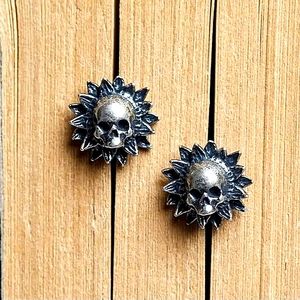 Sunflower skull studs